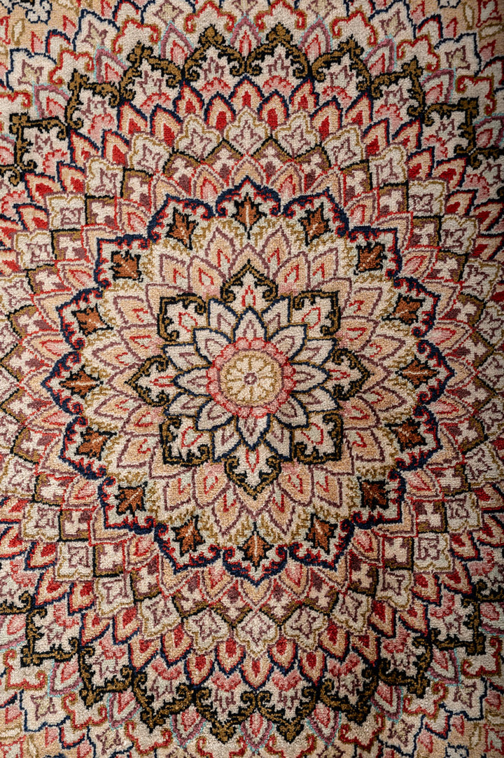 CADEN Signed Qum Silk 350x250cm