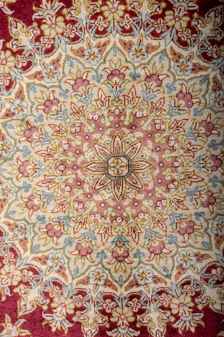 KAIA Signed Qum Silk 153x101cm