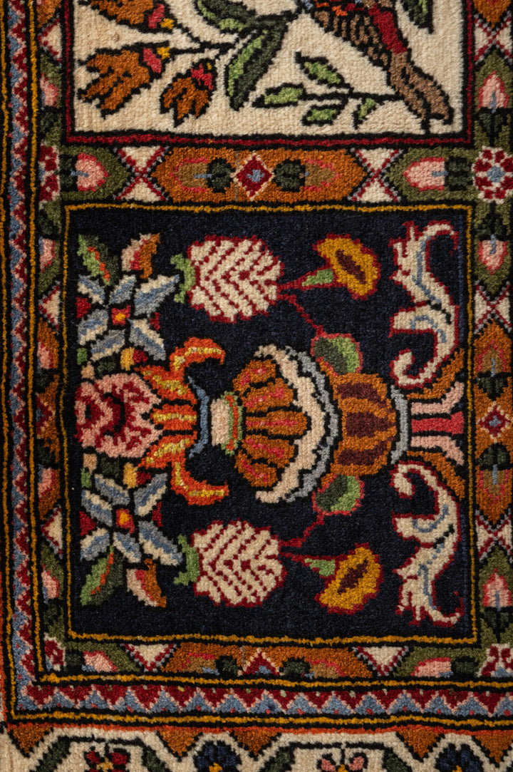 ZWI 2 Bakhtiar 155x110cm