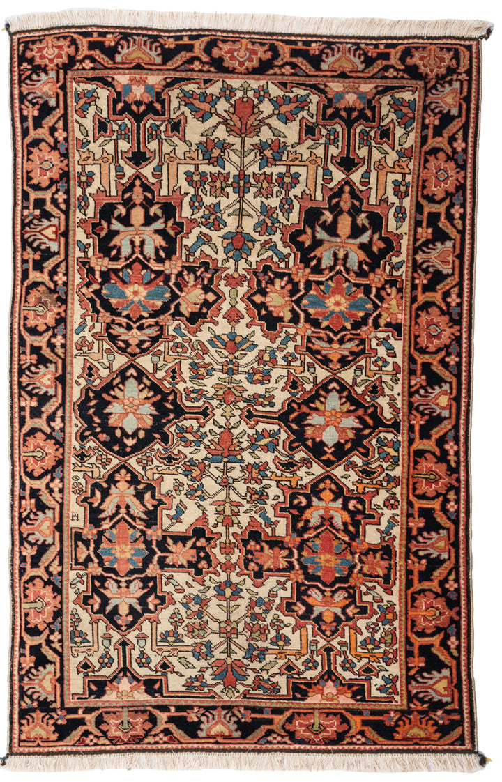 NYLA Antique Farahan 151x97cm