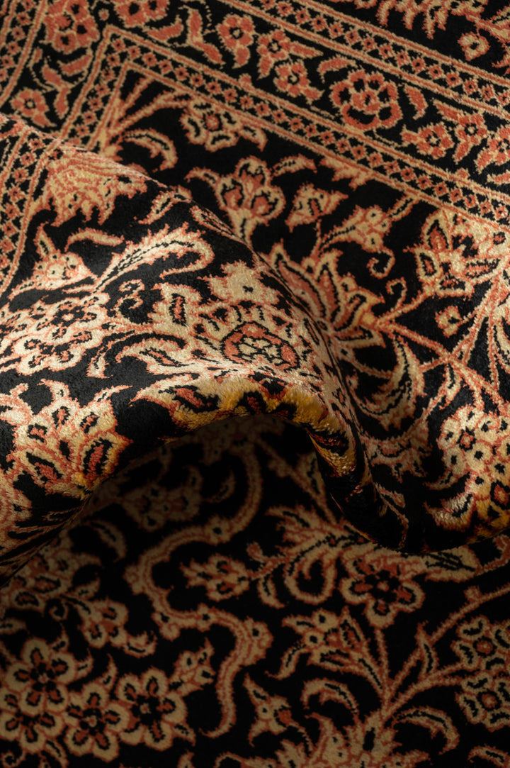 TRUELOVE Signed Qum Silk 234x160cm