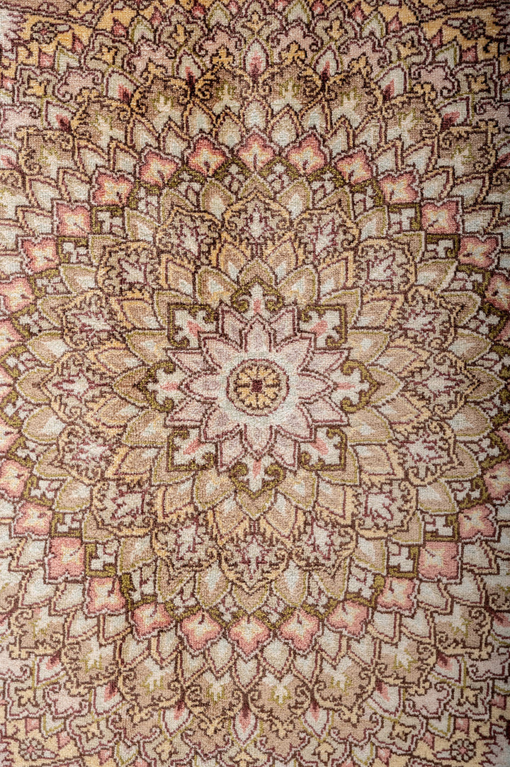 PIPER Qum Silk 296x196cm