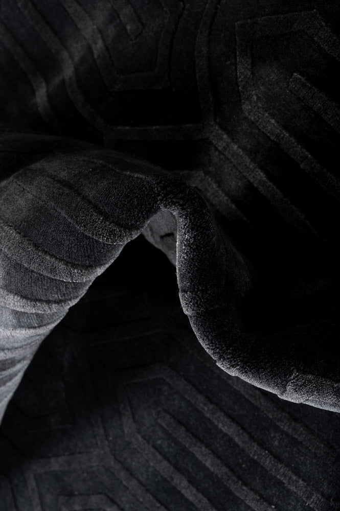 AXEL SHADOW Textured Rug 350x250cm