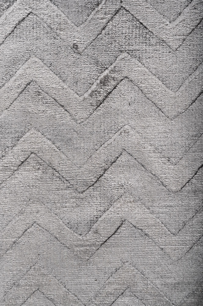 CHEVRON Textured Rug 335x245cm