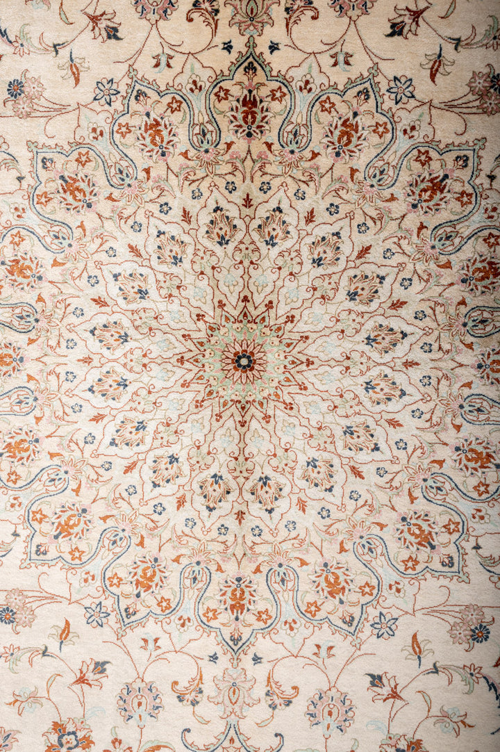 HAZEL Kashan Silk 300x200cm