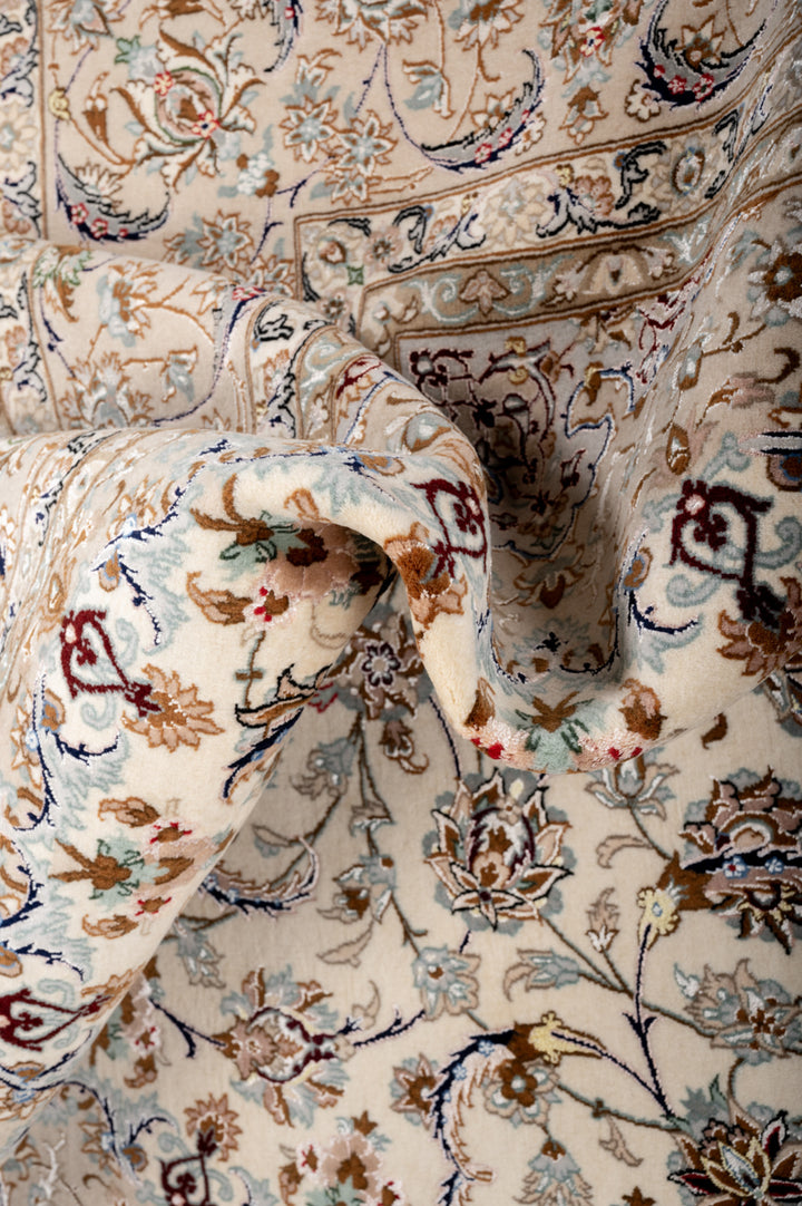 IRIS Signed Isfahan 305x202cm