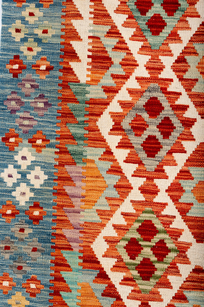 BINKS Kilim 311x265cm