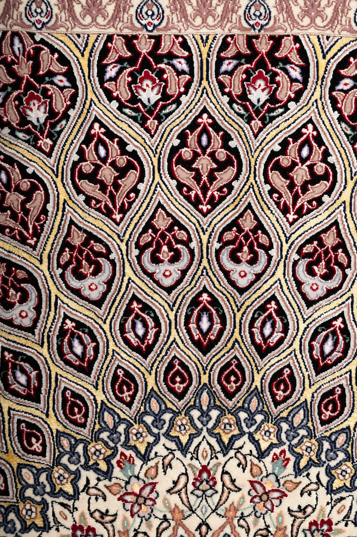 DIOR Signed Isfahan 186x125cm