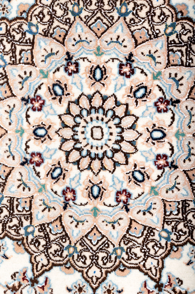 RICCI Nain 9La 253x162cm