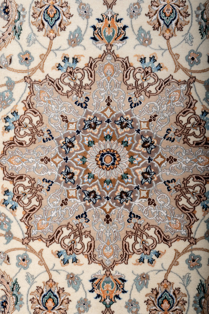 MISTY Signed Isfahan 240x152cm