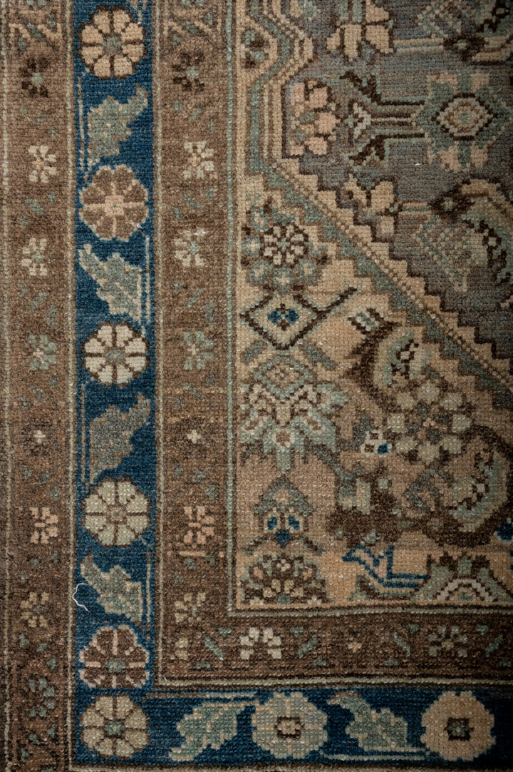 EAST Vintage Distressed  Malayer Runner 293x111cm