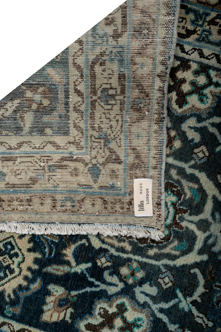 BANSI 2 Vintage Distressed Sarouk 399x108cm