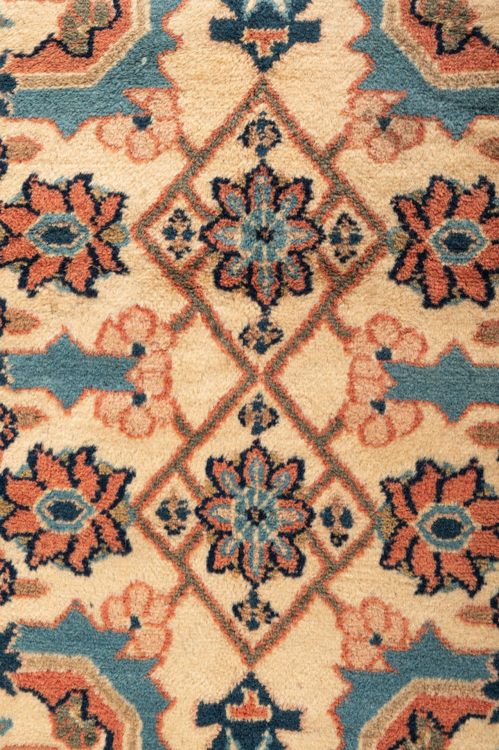 TALLY Sarouk 650x258cm