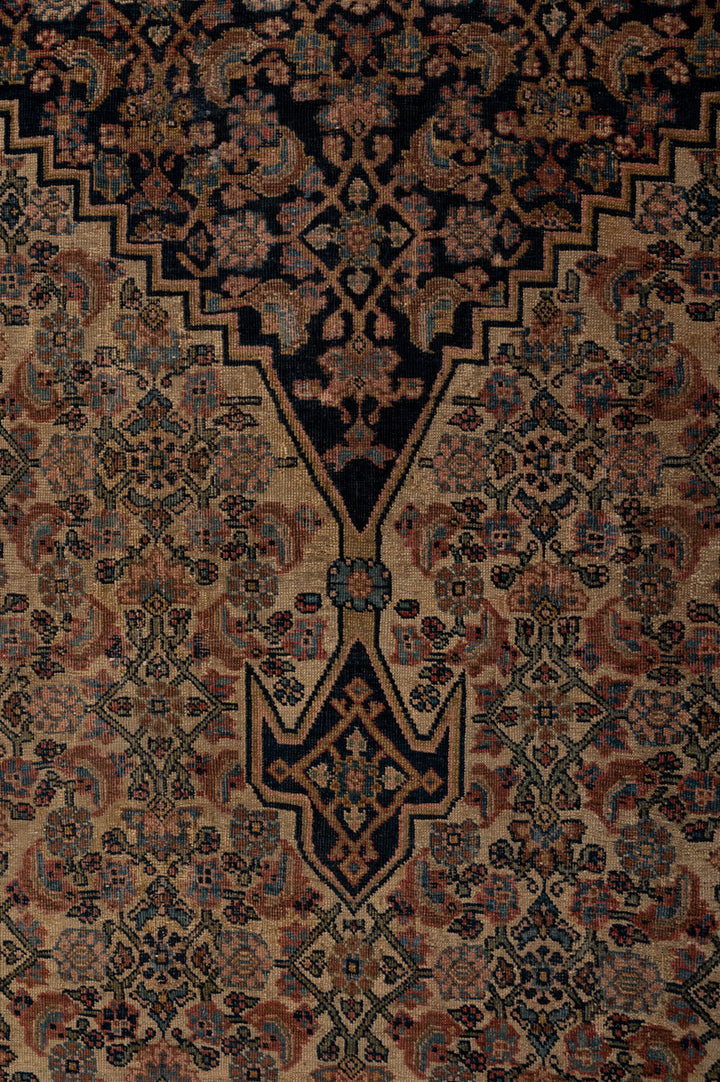 MANOR Antique Bidjar 550x345cm
