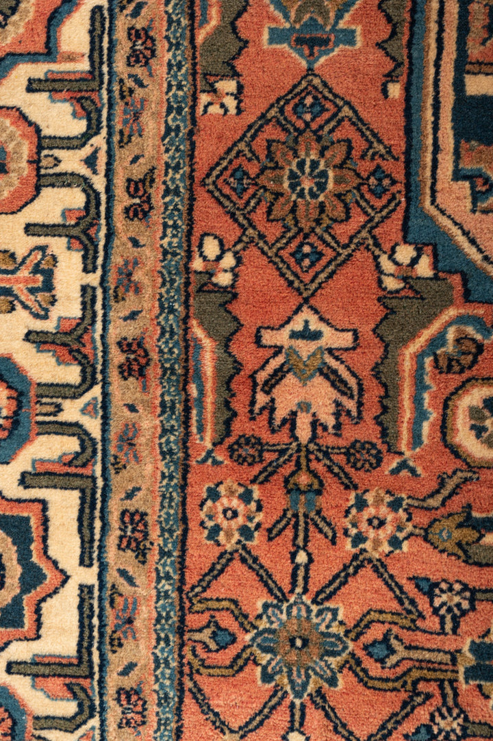 TALLY Sarouk 650x258cm