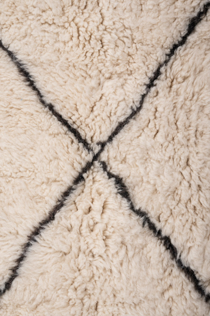 MILA Moroccan Berber Beni Ourain 248x173cm