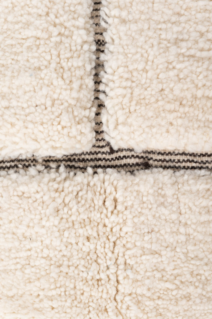EASTON Moroccan Berber Beni Ourain 202x157cm