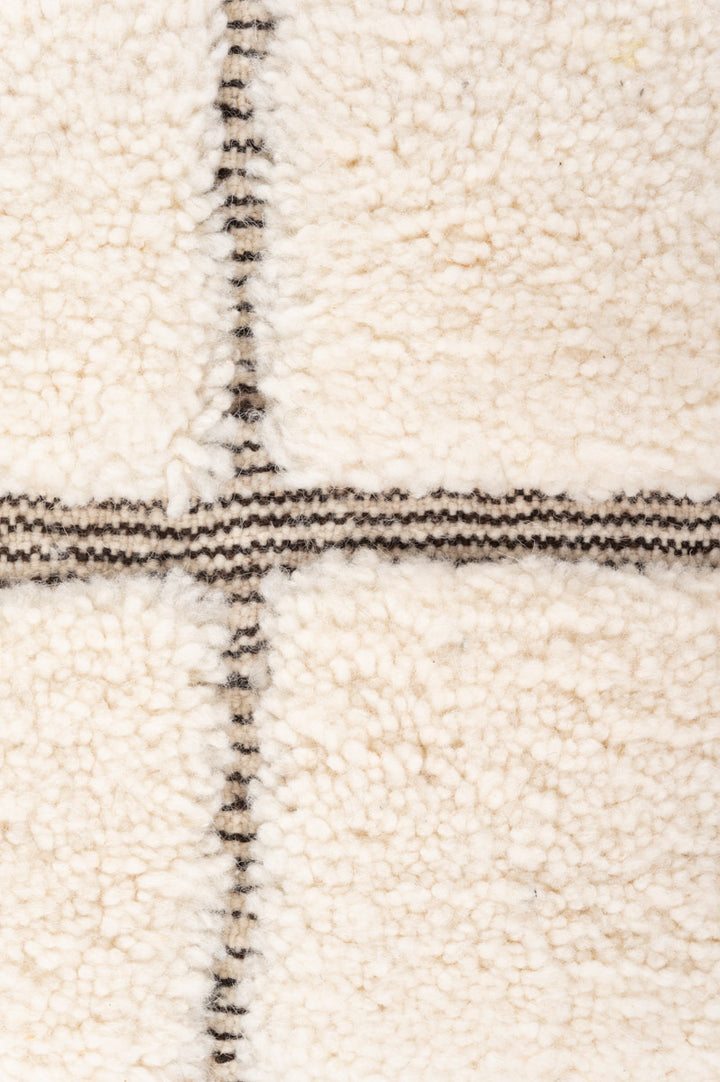 EASTON Moroccan Berber Beni Ourain 202x157cm
