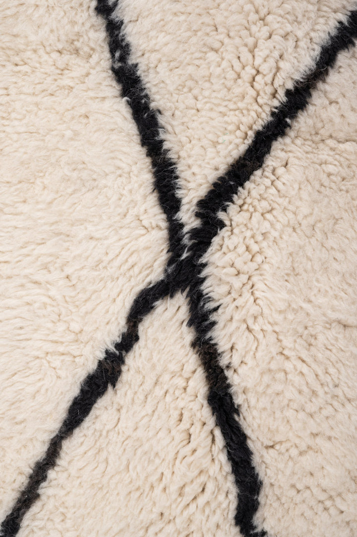 MATEO Moroccan Berber Beni Ourain 245x170cm