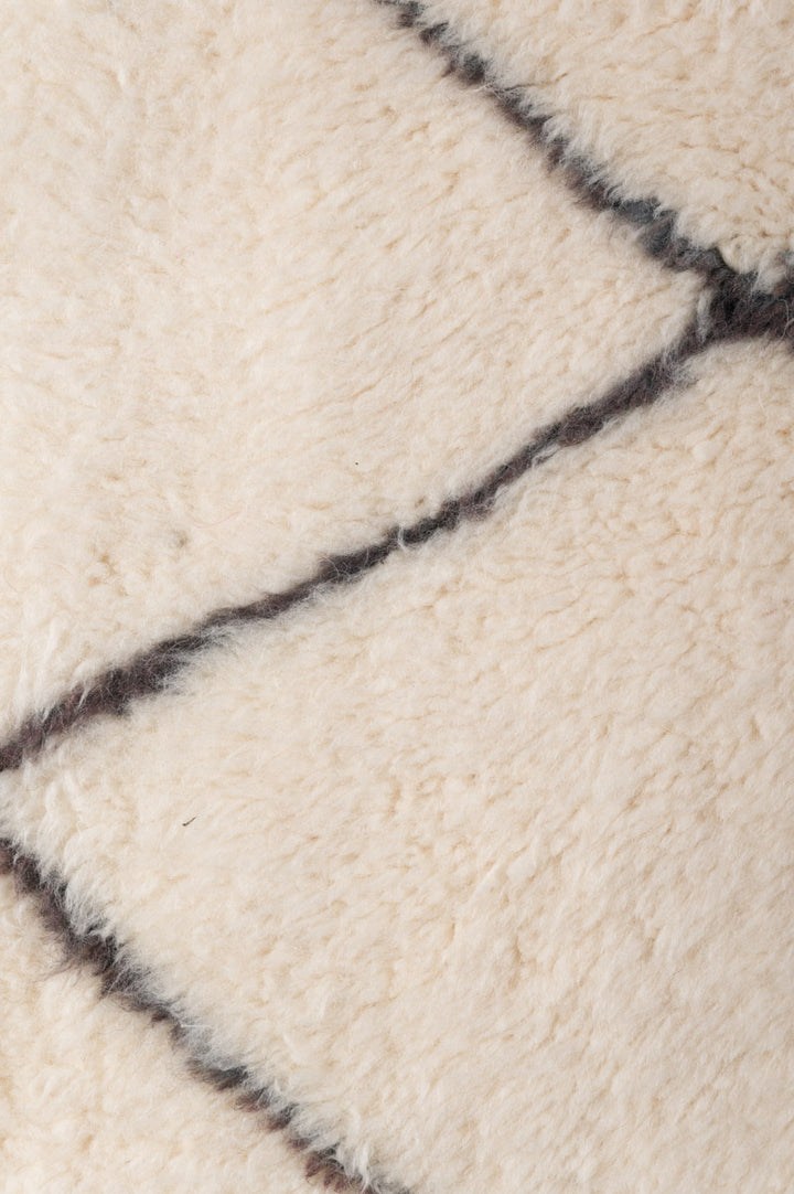 LUIS Moroccan Berber Beni Ourain 140x111cm