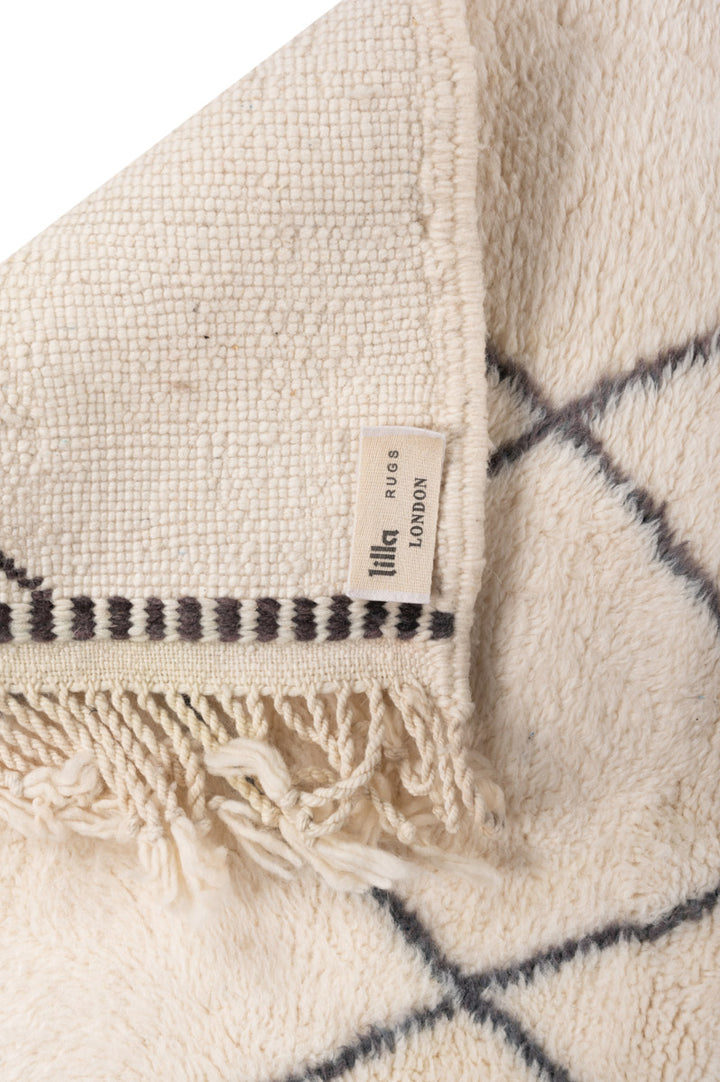LUIS Moroccan Berber Beni Ourain 140x111cm