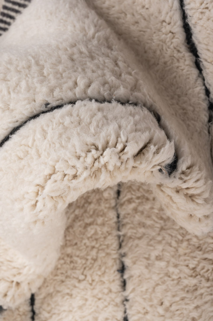 MORA Moroccan Berber Beni Ourain 250x170cm
