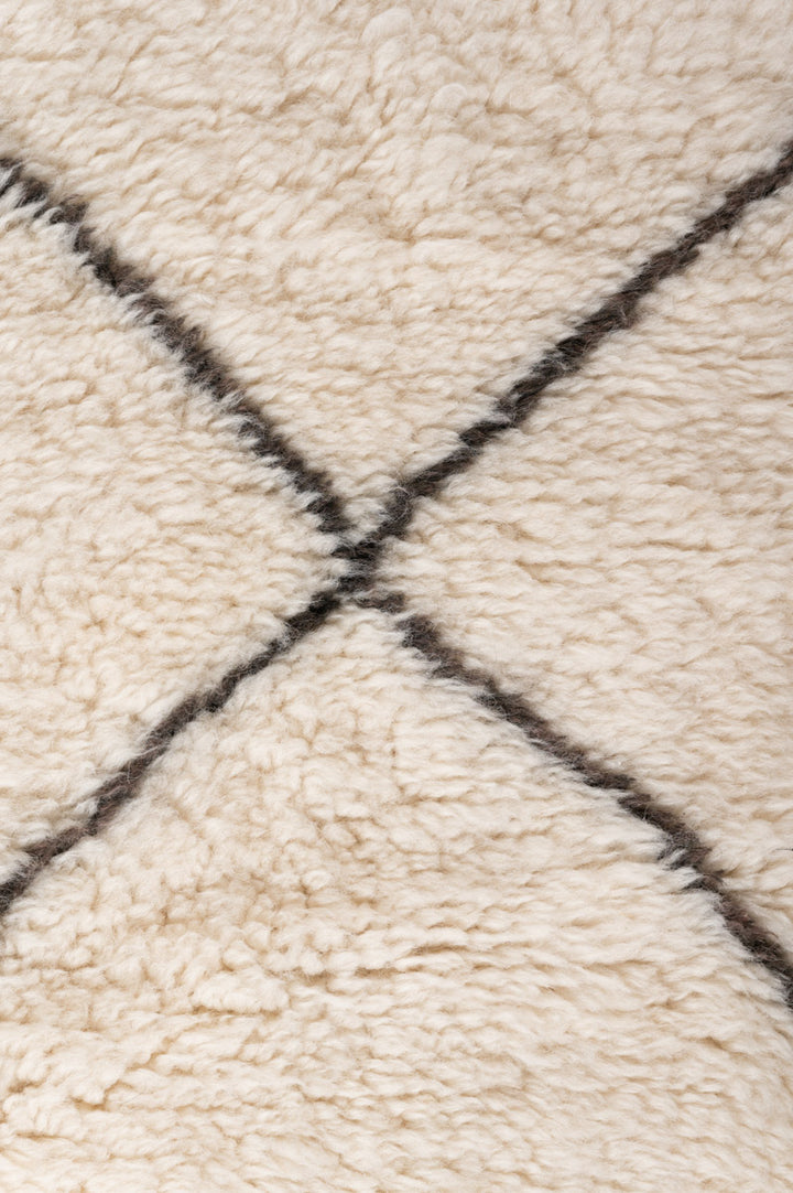 BRIELLE Moroccan Berber Beni Ourain 184x116cm