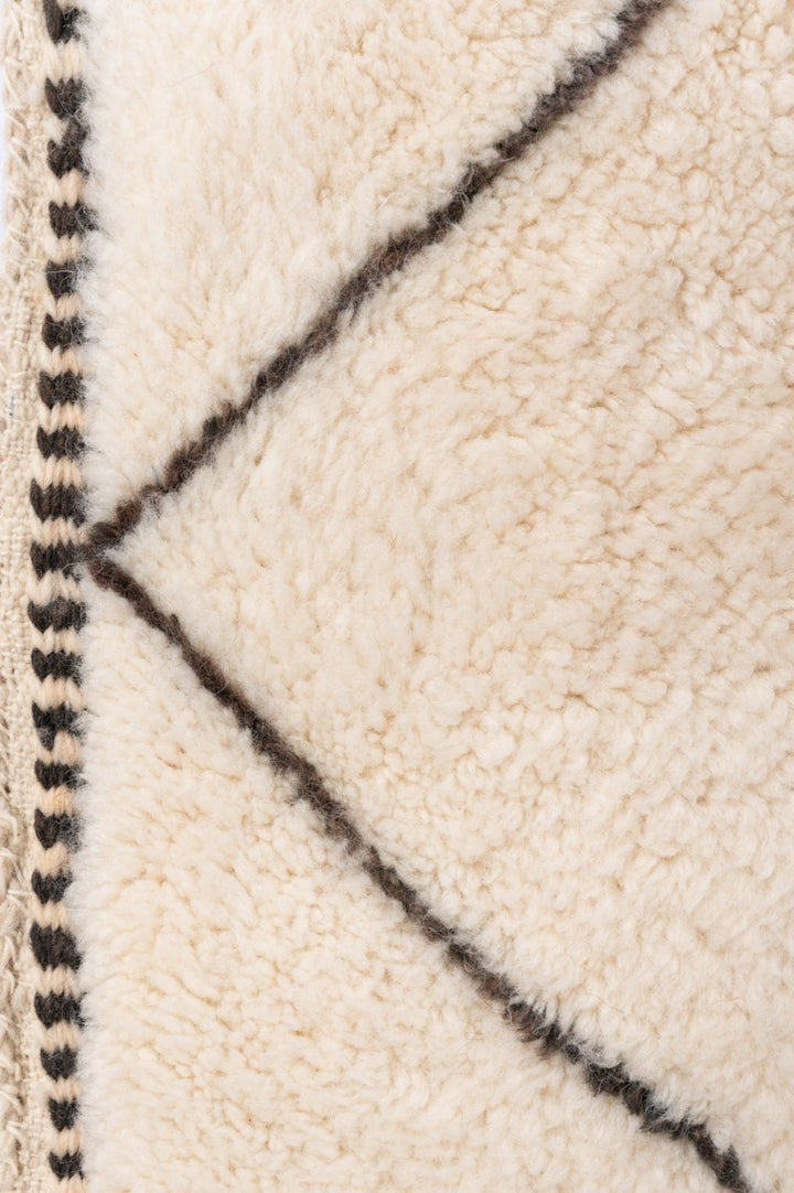 BRIELLE Moroccan Berber Beni Ourain 184x116cm