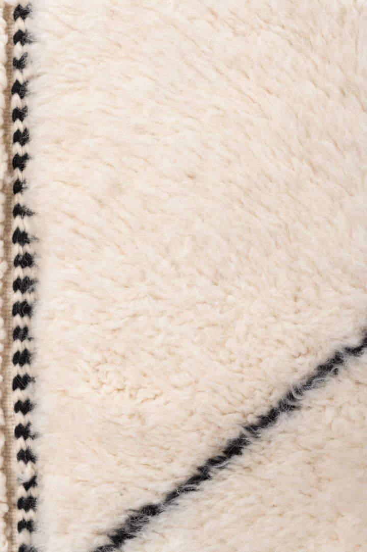 KAI Moroccan Berber Beni Ourain 183x122cm