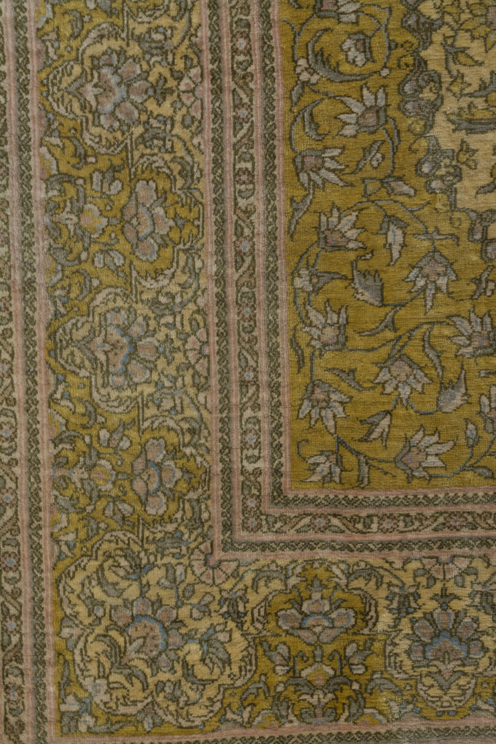 GOLDEN Signed Qum Silk 145x96cm