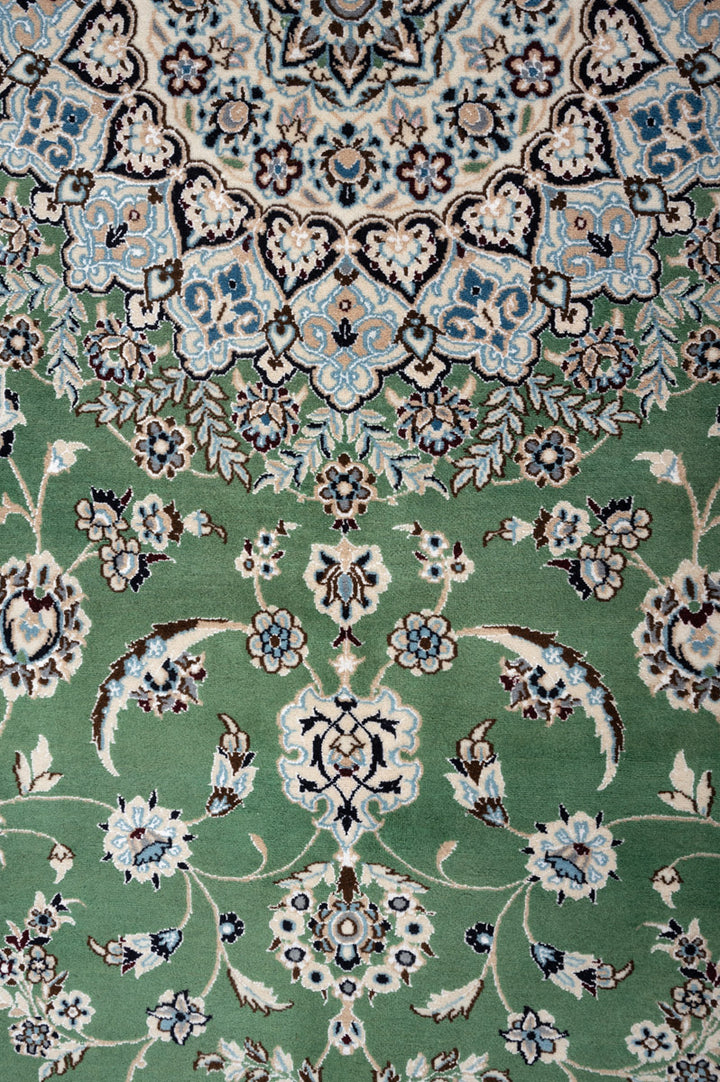 FAXON Nain 9La 341x240cm