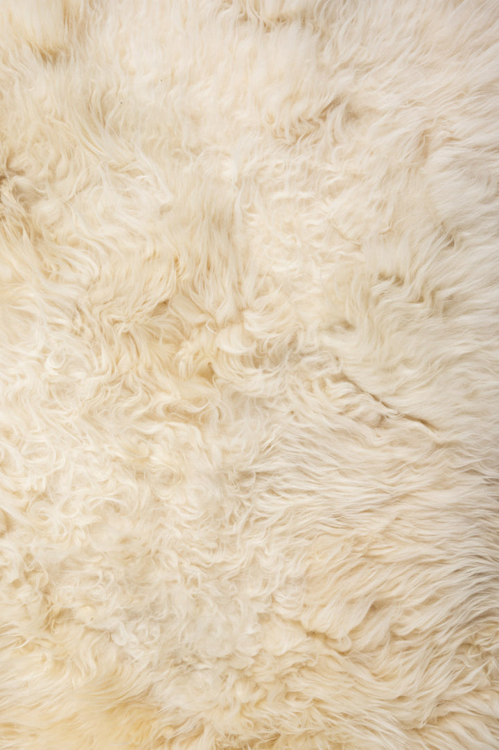 LEXI Natural Sheepskin 150x90cm
