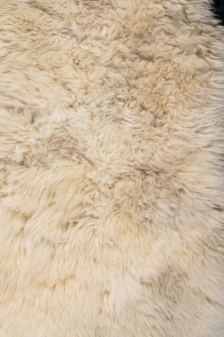 TRINITY Natural Sheepskin 150x90cm
