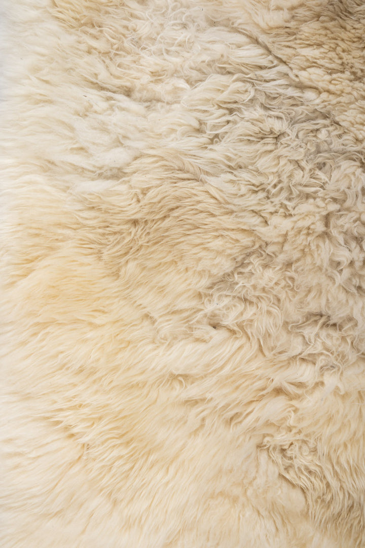 TRINITY Natural Sheepskin 150x90cm