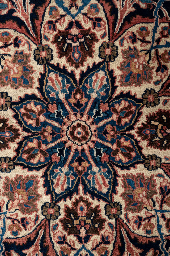 MAUVE Vintage Dorokhsh 417x366cm