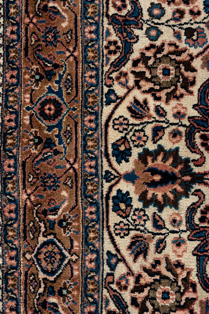 MAUVE Vintage Dorokhsh 417x366cm