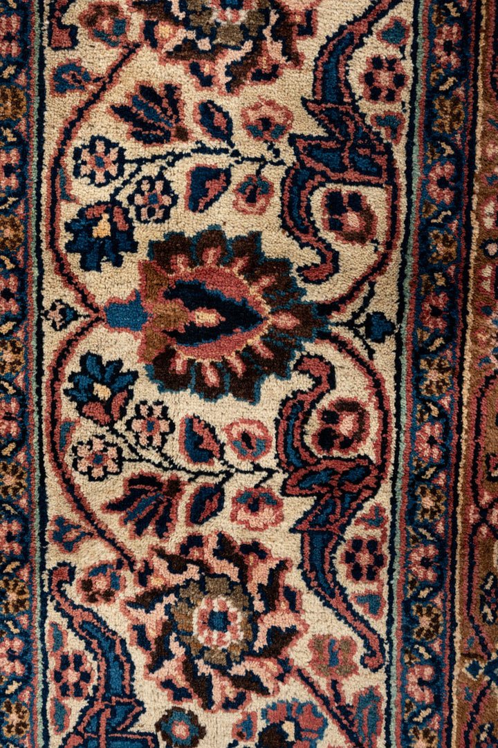 MAUVE Vintage Dorokhsh 417x366cm