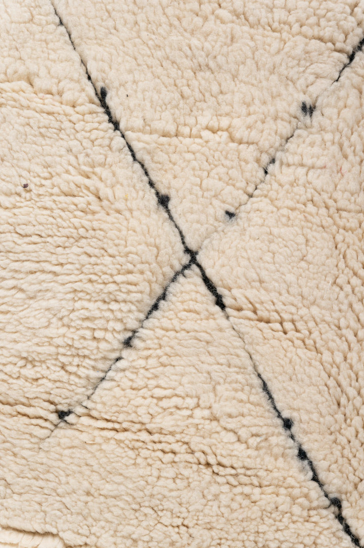 CARL Moroccan Berber Beni Ourain 290x198cm