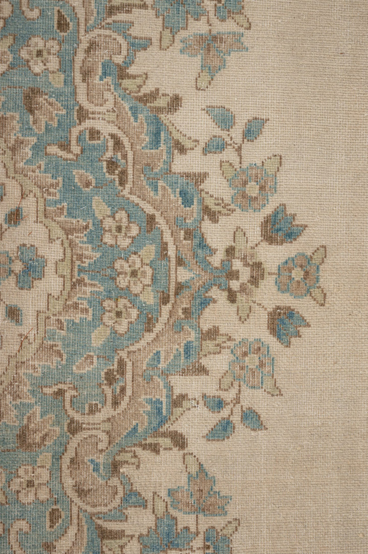 LAR Vintage Distressed  Kerman 361x265cm