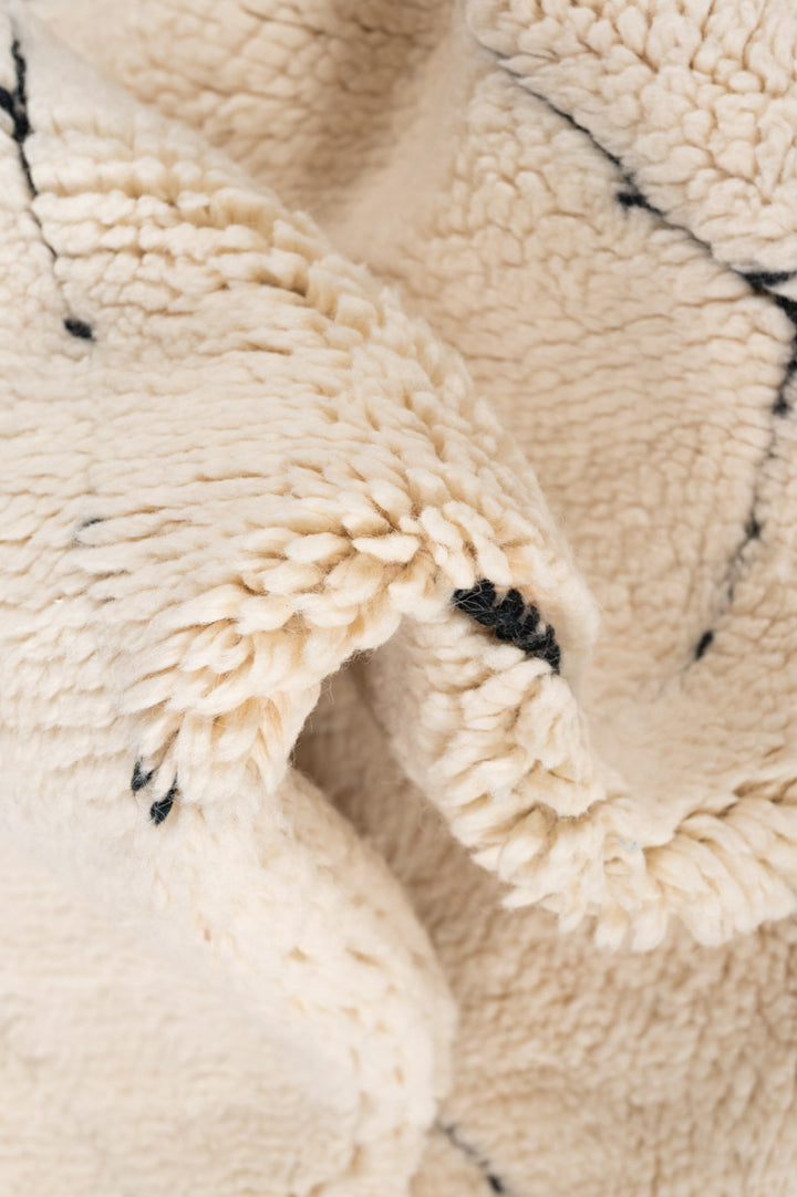 CARL Moroccan Berber Beni Ourain 290x198cm