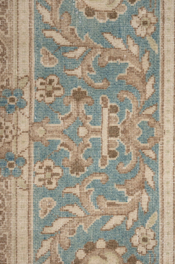 LAR Vintage Distressed  Kerman 361x265cm