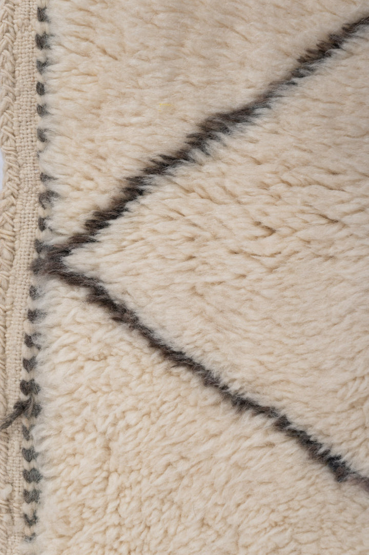 MELVIN Moroccan Berber Beni Ourain 316x207cm