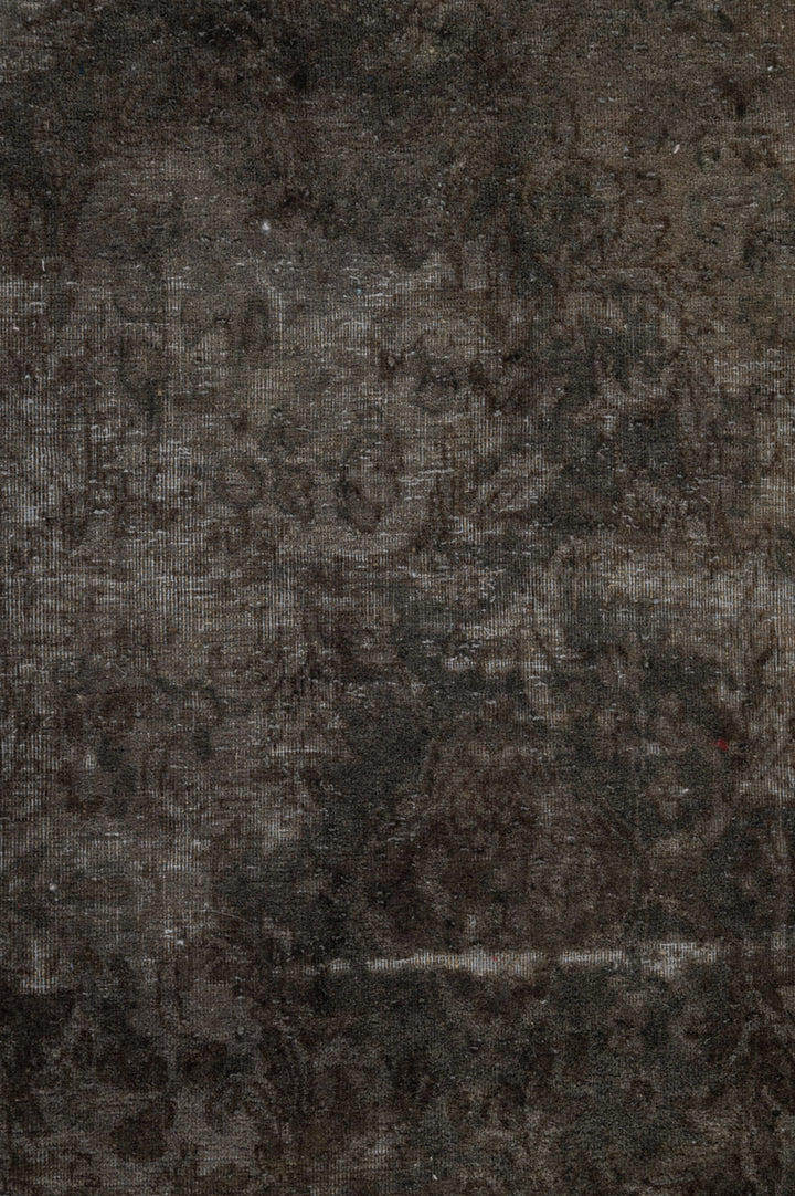 AVA Overdyed 651x397cm