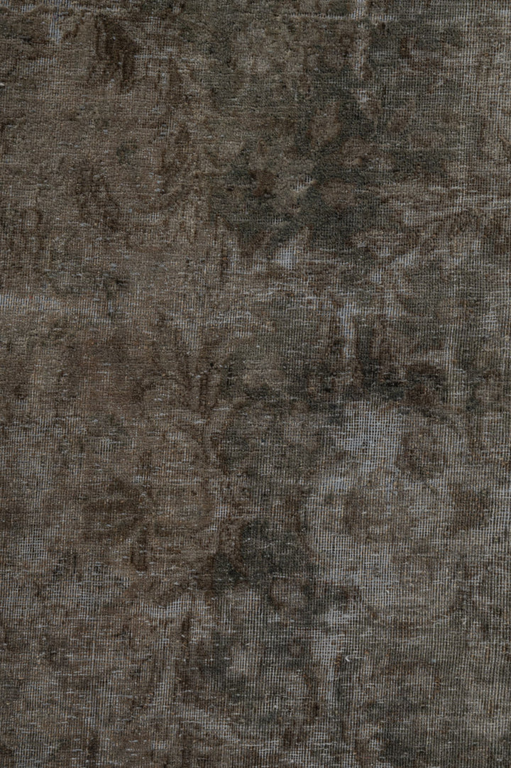 AVA Overdyed 651x397cm