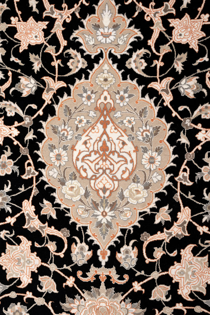 RULA Signed Isfahan 216x143cm