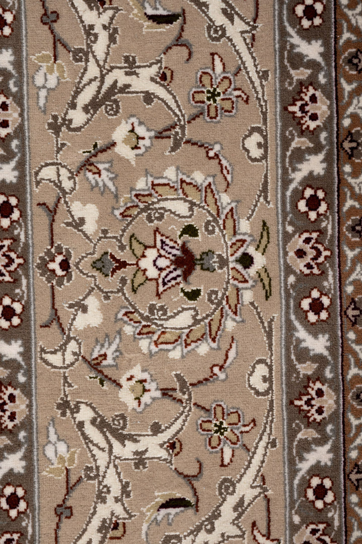 RULA Signed Isfahan 216x143cm