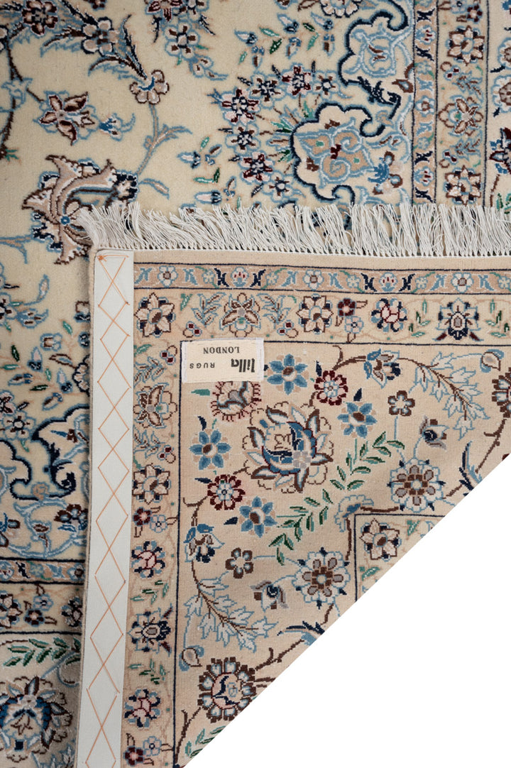 SURI Signed Nain 6La 289x191cm