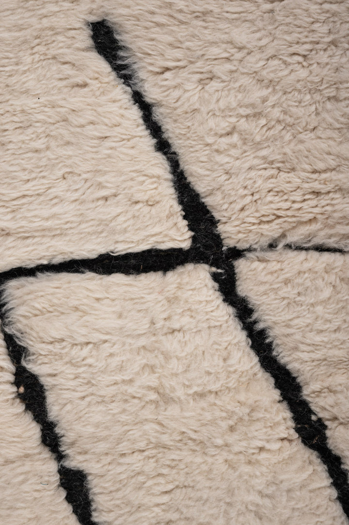 CAMI Moroccan Berber Beni Ourain 331x250cm