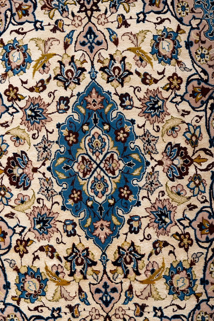 VALE Signed Isfahan 478x303cm