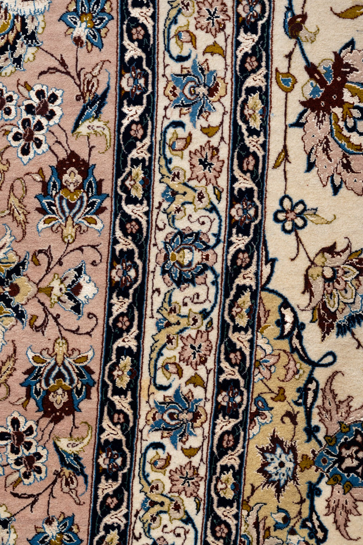 VALE Signed Isfahan 478x303cm